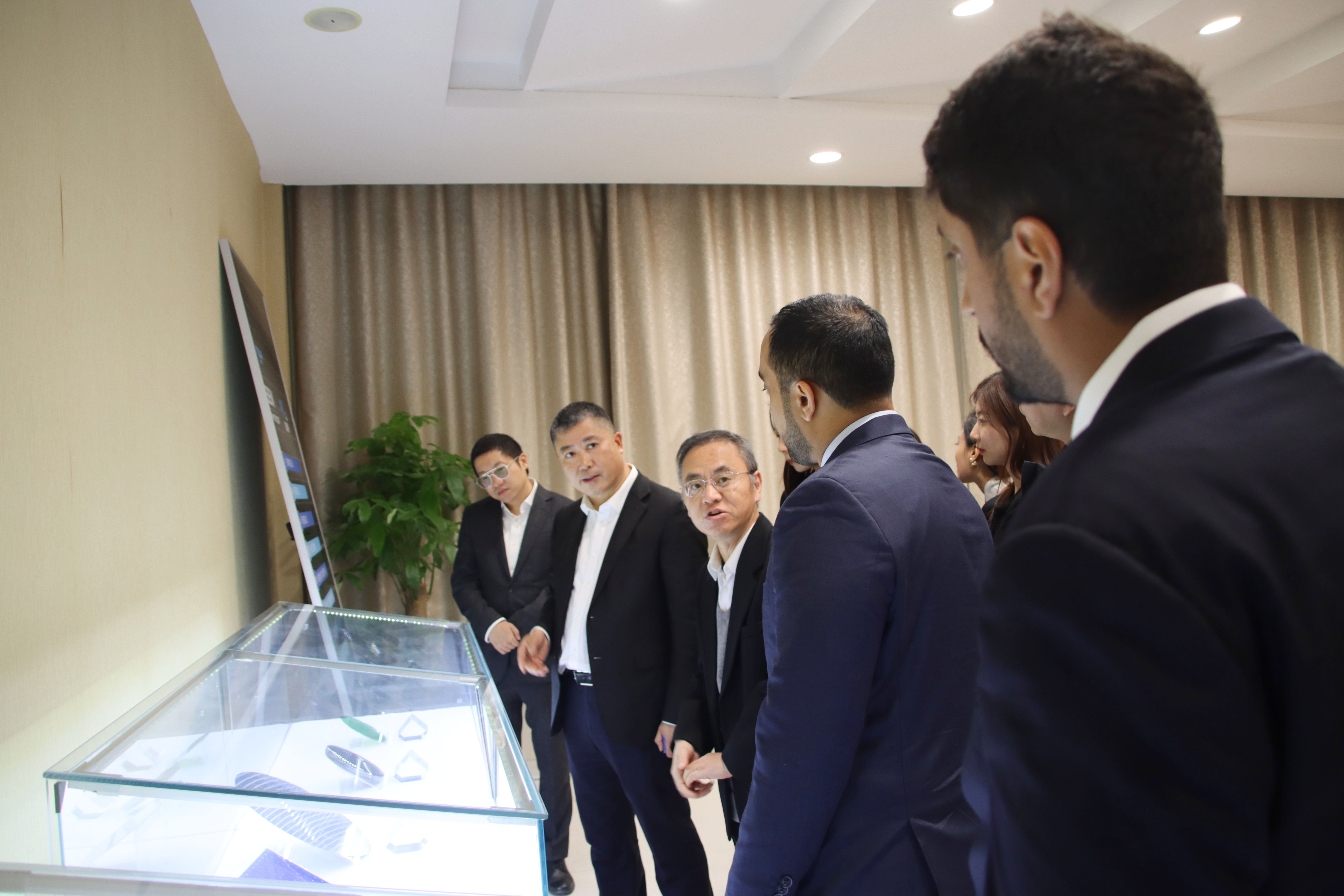 微信图片_20231207154015-49e6cf7b7a324d588ad26c3e17ec26fd